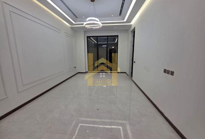 126584045 - Property Image 2