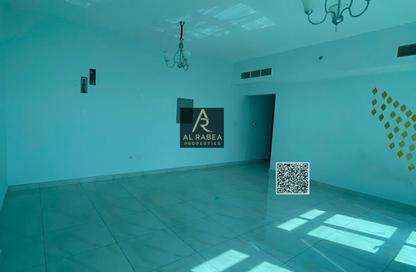 Apartment - 2 Bedrooms - 2 Bathrooms for rent in Corniche Tower - Ajman Corniche Road - Ajman