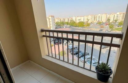 شقة - غرفة نوم - 2 حمامات للايجار في طراز يوناني - المدينة العالمية - دبي شقة - غرفة نوم - 2 حمامات للايجار في طراز يوناني - المدينة العالمية - دبي