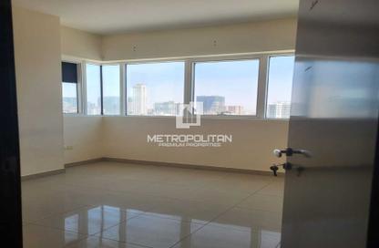 Apartment - 2 - 2 for sale in Manazil Tower 3 - Al Mamzar - Sharjah - Sharjah