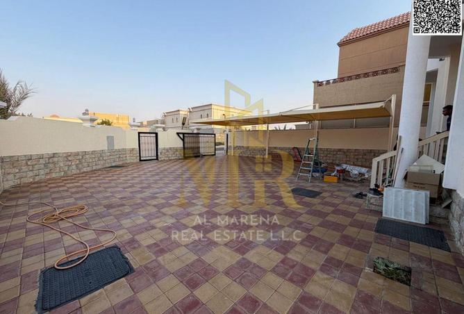 83211868 - Property Image 3