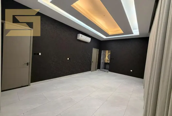 145504088 - Property Image 3