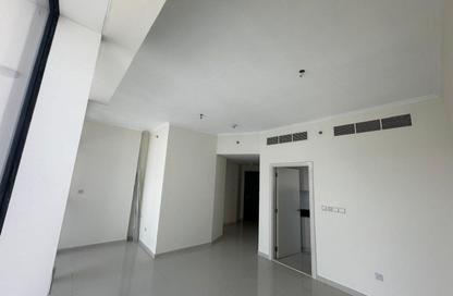 Apartment - 1 - 2 for rent in Carson B - Carson - Damac Hills - Dubai
