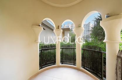 Apartment - 2 Bedrooms - 3 Bathrooms for rent in Al Hamri - Shoreline Apartments - Palm Jumeirah - Dubai