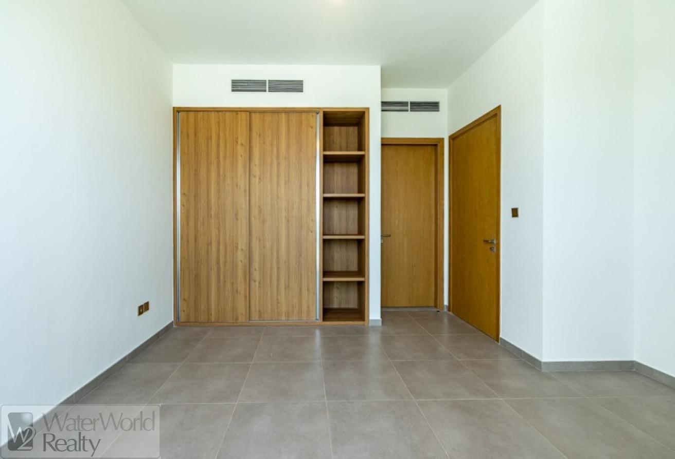 Ready to Move | 4BR+Maids | With Landscaping photo 5