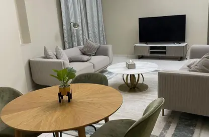 شقة - 2 غرف نوم - 2 حمامات للايجار في أورينت تاور 1 - أورينت تاور - البستان - عجمان