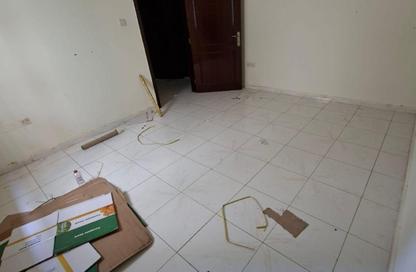 Apartment - 1 Bedroom - 1 Bathroom for rent in Qasimia 10 building - Al Mahatta - Al Qasimia - Sharjah