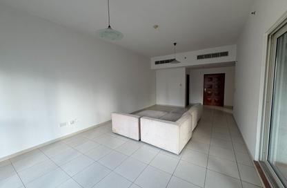 Apartment - 2 Bedrooms - 3 Bathrooms for rent in Cascades Tower - Dubai Marina - Dubai Apartment - 2 Bedrooms - 3 Bathrooms for rent in Cascades Tower - Dubai Marina - Dubai