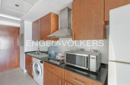 Apartment - Studio - 1 Bathroom for rent in Lake View Tower - JLT Cluster B - Jumeirah Lake Towers - Dubai