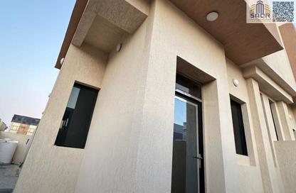 Villa - 3 Bedrooms - 4 Bathrooms for rent in Al Yasmeen 1 - Al Yasmeen - Ajman