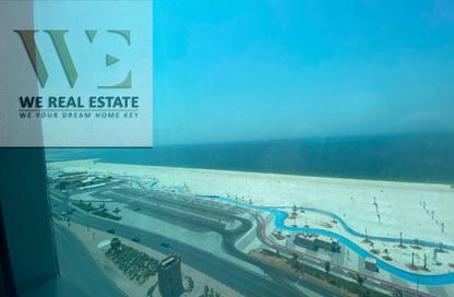Apartment - 2 Bedrooms - 3 Bathrooms for rent in Ajman Corniche Residences - Ajman Corniche Road - Ajman