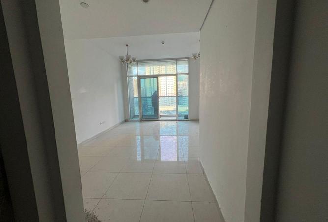 67454653 - Property Main Image