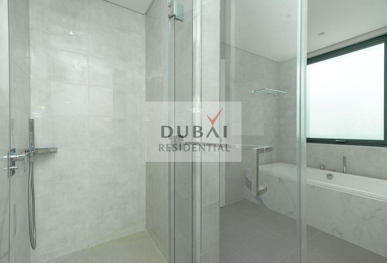 Family Living 4BHK Townhouse at Jebel Ali Village photo 14