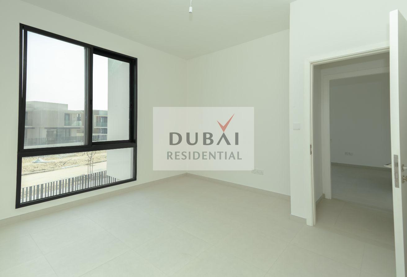 Family Living 4BHK Townhouse at Jebel Ali Village photo 16