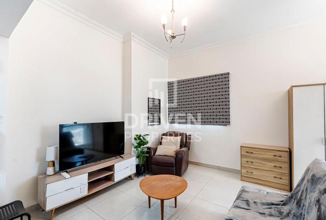 54401292 - Property Main Image