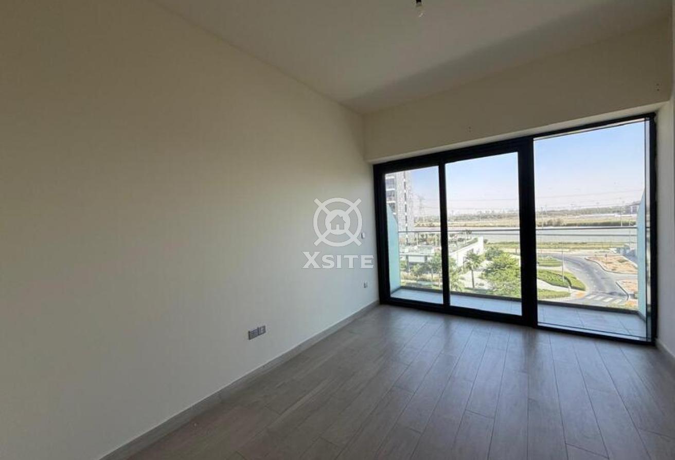 Cozy Studio | Vacant Unit | Boulevard View photo 5