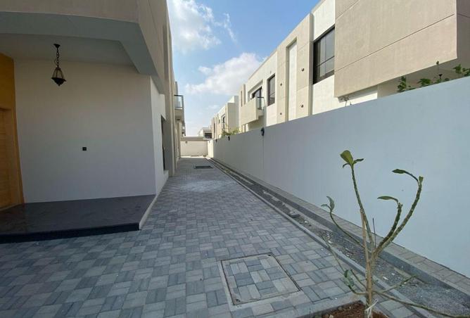 70701521 - Property Image 3