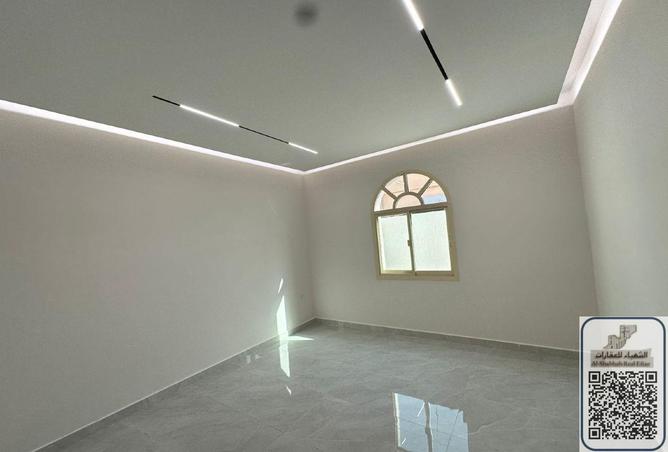 105537833 - Property Image 3