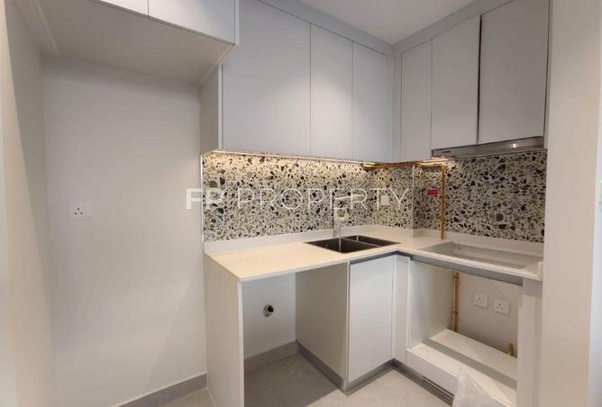 114601481 - Property Image 3