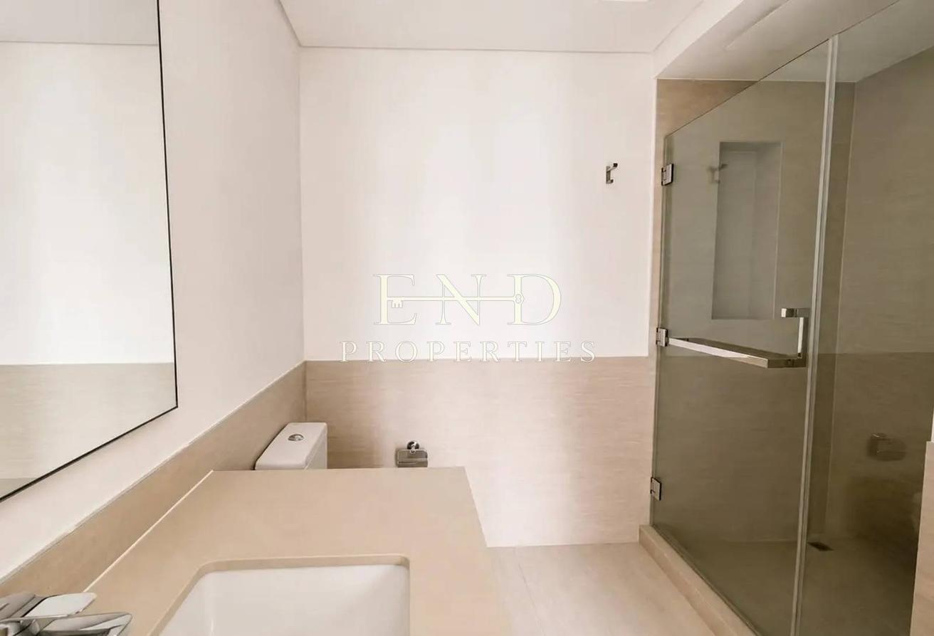 Park Facing | Ready to Move In | Flexible Cheques photo 8