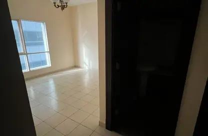 Apartment - 2 Bedrooms - 3 Bathrooms for sale in Al Majaz 2 - Al Majaz - Sharjah