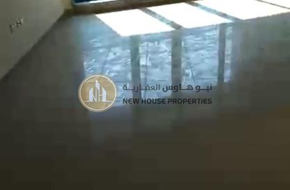 شقة - 2 غرف نوم - 3 حمامات للبيع في برج الكورنيش - طريق كورنيش عجمان - عجمان شقة - 2 غرف نوم - 3 حمامات للبيع في برج الكورنيش - طريق كورنيش عجمان - عجمان