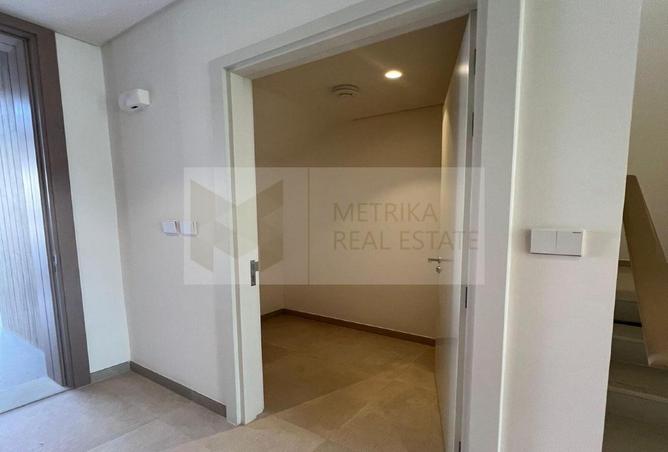 71083899 - Property Image 2