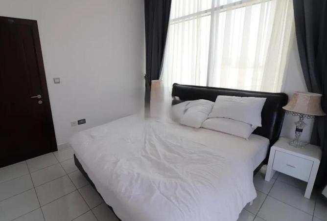 84064582 - Property Image 2