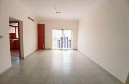 Apartment - 2 Bedrooms - 2 Bathrooms for rent in Muwailih Building - Muwaileh - Sharjah