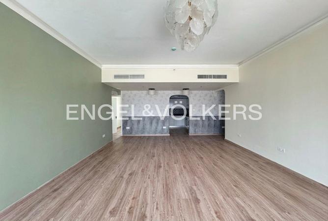 114175911 - Property Main Image