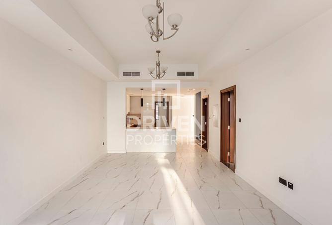 142519101 - Property Image 2