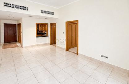 Apartment - 1 - 2 for rent in Yansoon 7 - Yansoon - Old Town - Downtown Dubai - Dubai