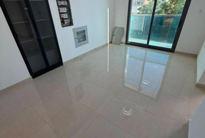 101989850 - Property Image 3