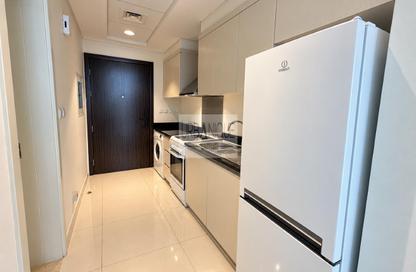 Apartment - Studio - 1 for rent in Carson B - Carson - Damac Hills - Dubai