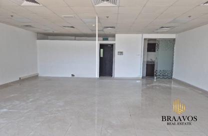 Office Space - Studio - 1 Bathroom for rent in IT Plaza - Dubai Silicon Oasis - Dubai