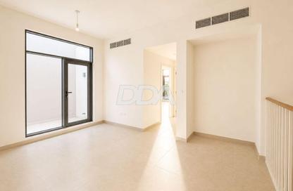 Villa - 4 - 5 for sale in The Pulse Beachfront 2 - The Pulse - Dubai South (Dubai World Central) - Dubai Villa - 4 - 5 for sale in The Pulse Beachfront 2 - The Pulse - Dubai South (Dubai World Central) - Dubai