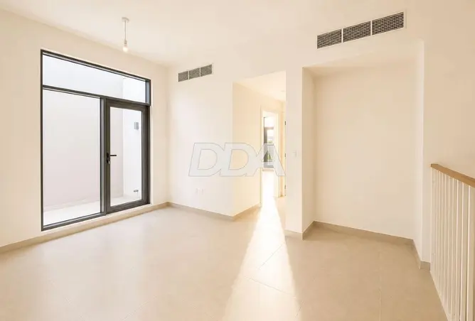 84064518 - Property Image 3