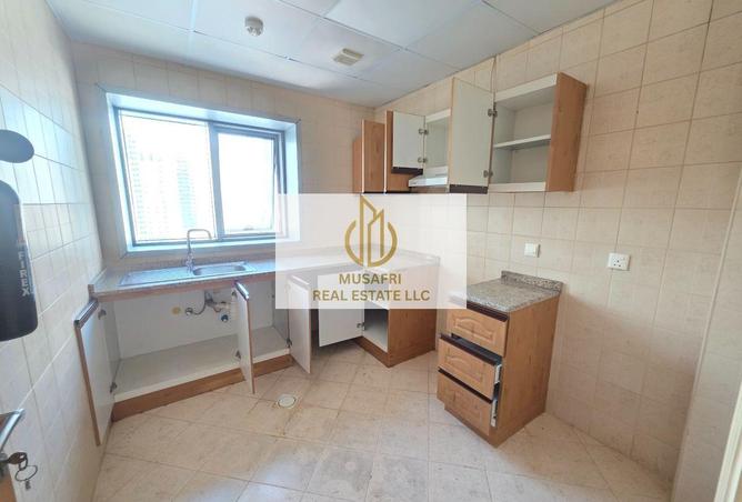 102821586 - Property Image 2
