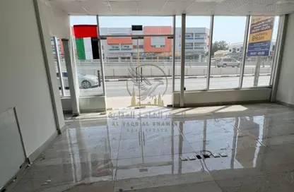 Warehouse - Studio - 2 Bathrooms for rent in Industrial Area 4 - Sharjah Industrial Area - Sharjah