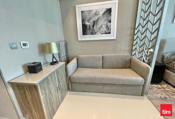 73858735 - Property Image 2