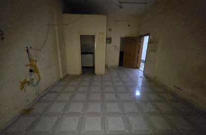 Apartment - Studio - 1 Bathroom for rent in Fire Station Road - Muwaileh - Sharjah