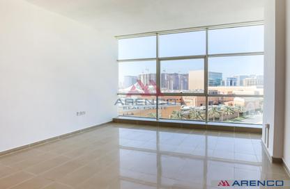 Apartment - 3 - 4 for rent in Zeenah Building - Port Saeed - Deira - Dubai