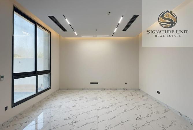 53610172 - Property Main Image