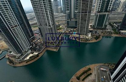Apartment - 1 Bedroom - 2 Bathrooms for rent in Bonnington Tower - JLT Cluster J - Jumeirah Lake Towers - Dubai