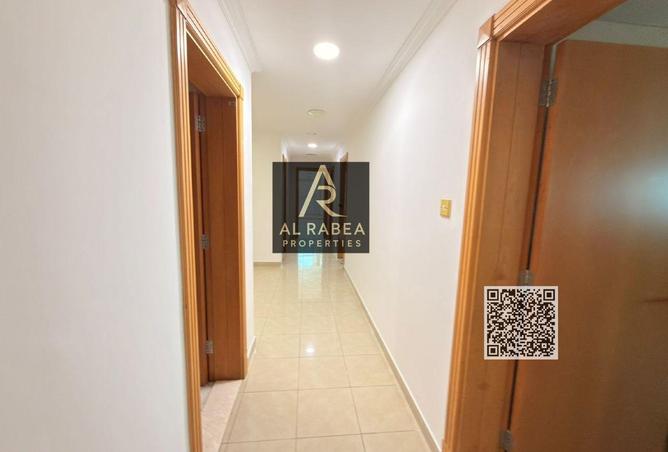 76577787 - Property Image 2