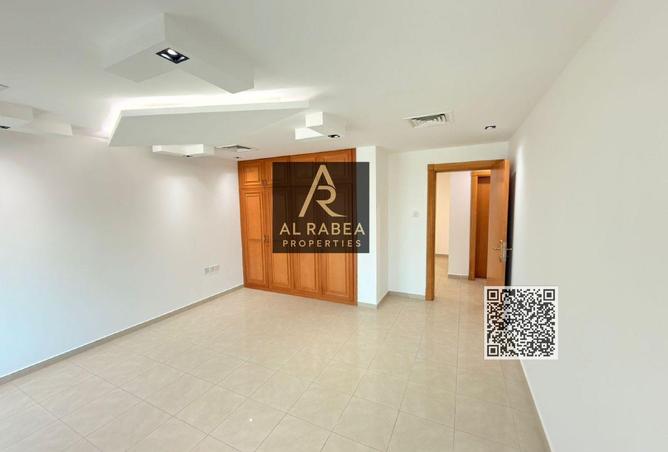 76577787 - Property Image 3