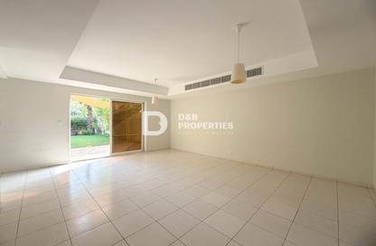 Townhouse - 3 - 2 for rent in Springs 14 - The Springs - Dubai