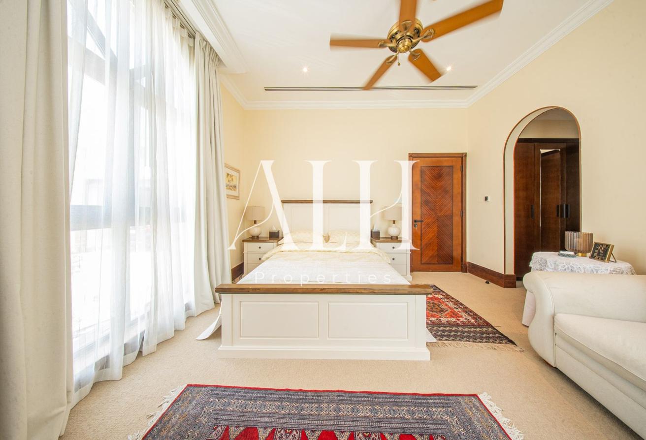 Owner Occupied | Lake Facing | Upgraded | Pool photo 20