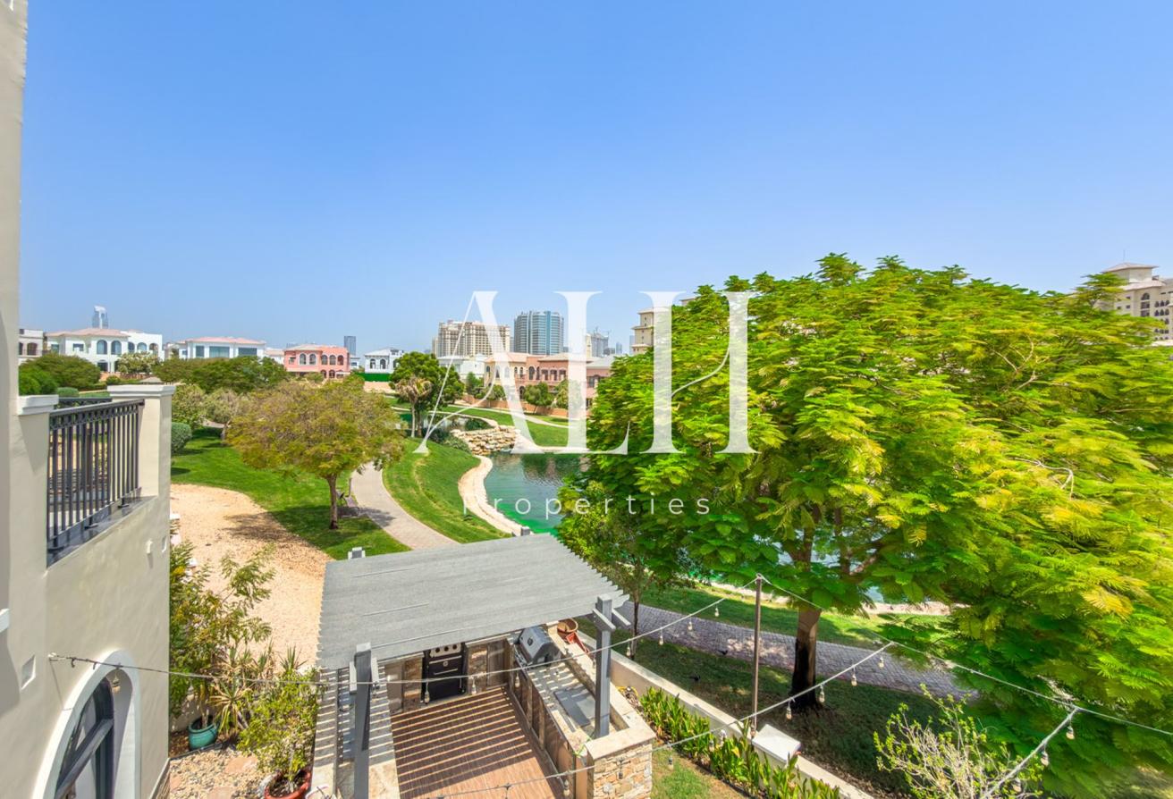 Owner Occupied | Lake Facing | Upgraded | Pool photo 3