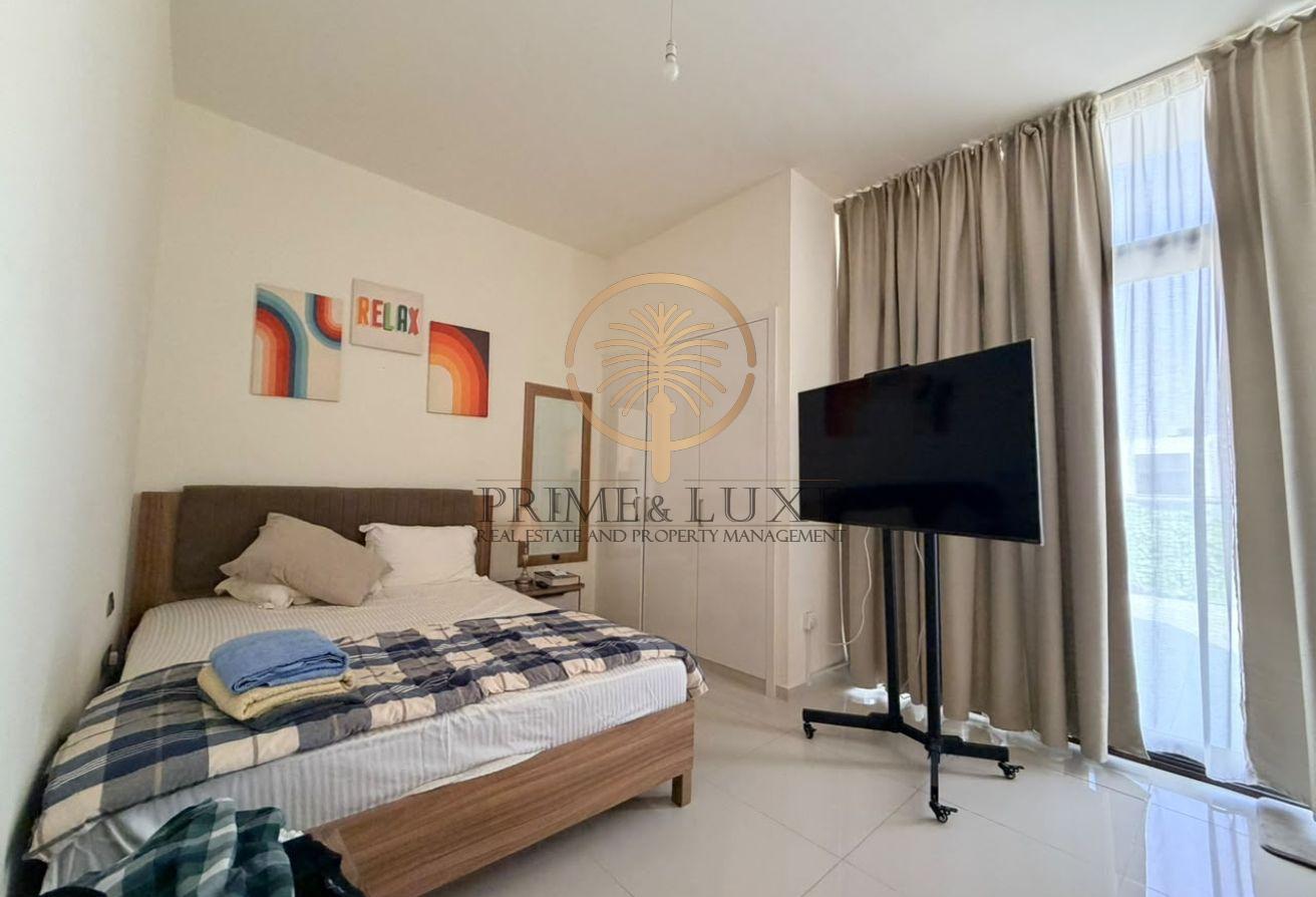 Furnished 3 BR | Fully Upgraded | Move-In Ready! photo 7